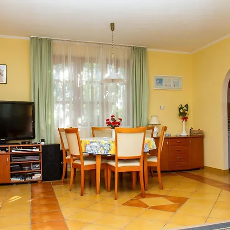 Maggio By Interhome *